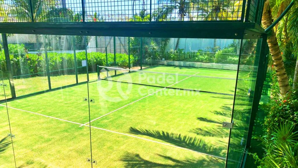 CANCHA DE PADEL AMBIENTE MARINO EN CANCUN QUINTANA ROO