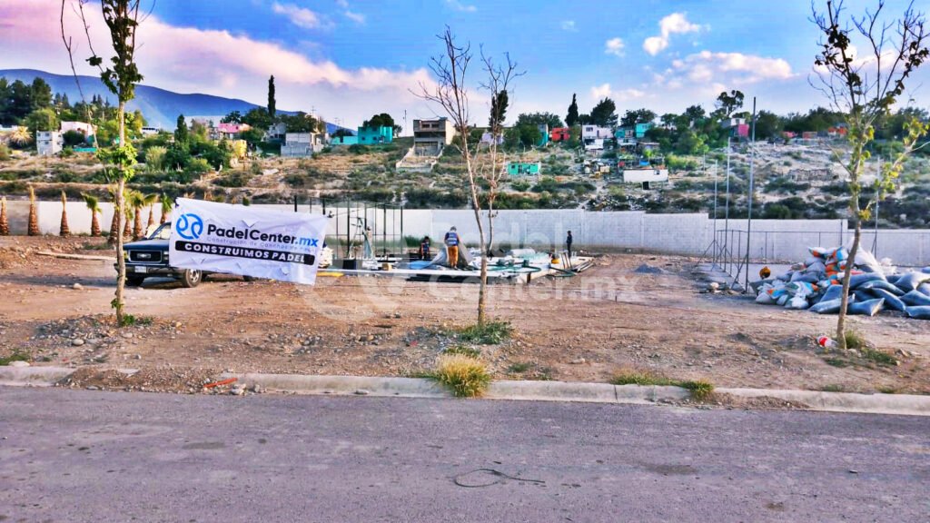 FRACC-SANTA-ELENA-ARTEAGA-COAHUILA-PADEL-SEMIPANORAMICA
