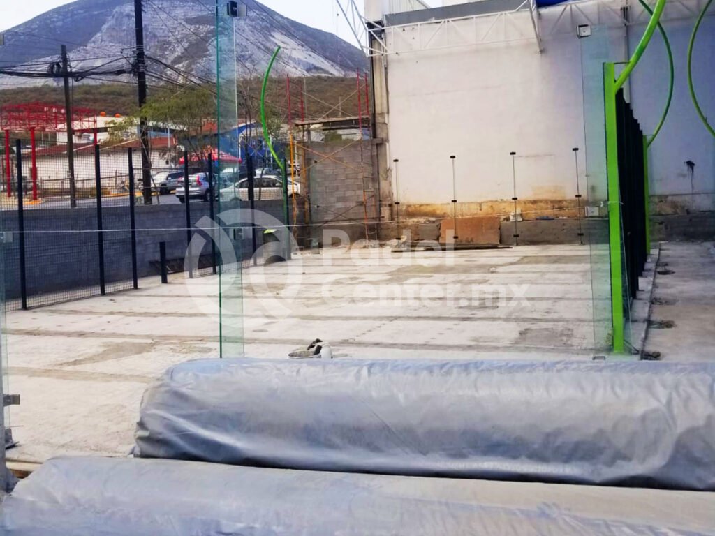 Proyecto: Construcción de 3 CANCHA DE PADEL SEMIPANORAMICAS Ciudad: MONTERREY, NUEVO LEON CLUB: REPUBLICA PADEL